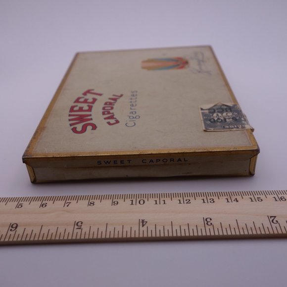 Vintage Sweet Caporal Cigarettes Kinney Bros Tin - Picture 10 of 16